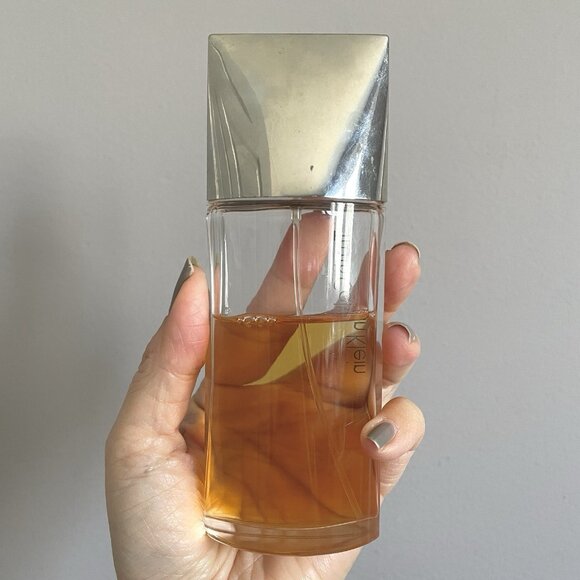 Calvin Klein Truth EDP Eau De Parfum - 50ml, 75% Full - Picture 4 of 5